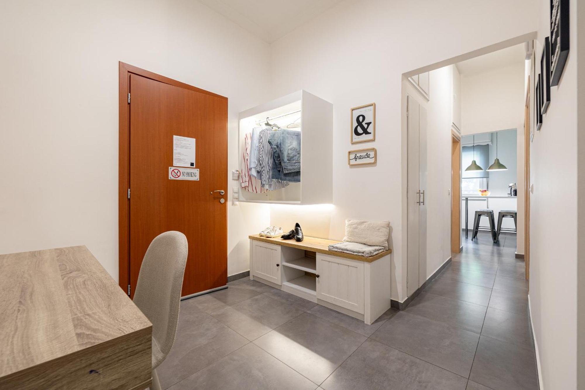 Apartment Ports Crossroad C *
